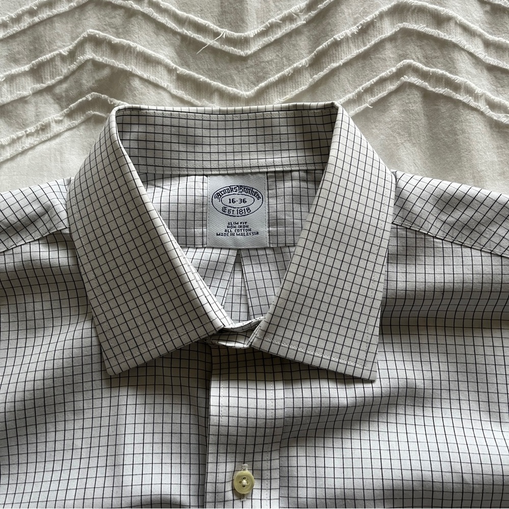 Brooks Brother Slim Fit Cotton Button Up Dress Shirt